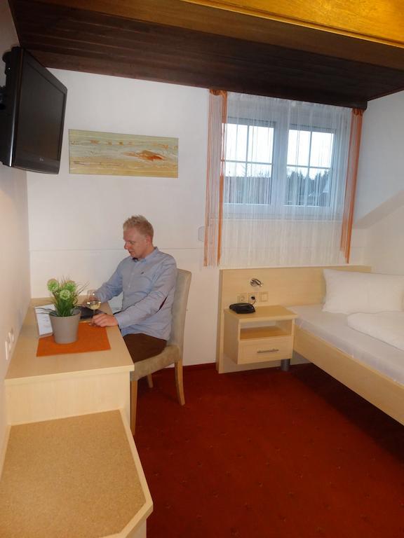 Hotel Pension Scherwirt Graz Camera foto